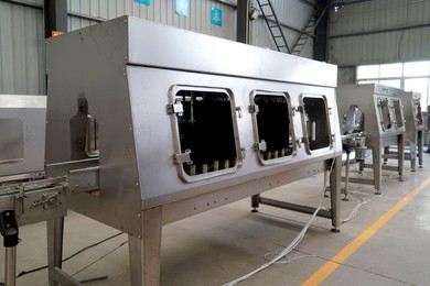 Automatic Mineral Water Bottle Filling Machine